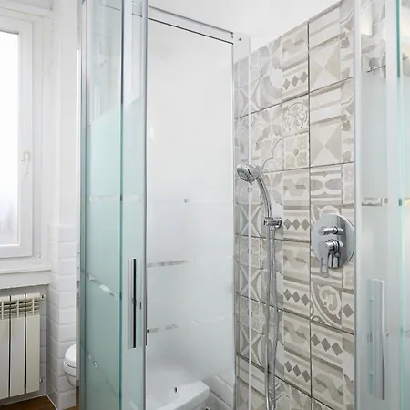 Insubria 8-6 - Monolocale Cool Appartement *